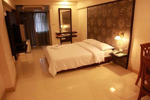 Apartamento Synsiri 3 Ladprao 83 *