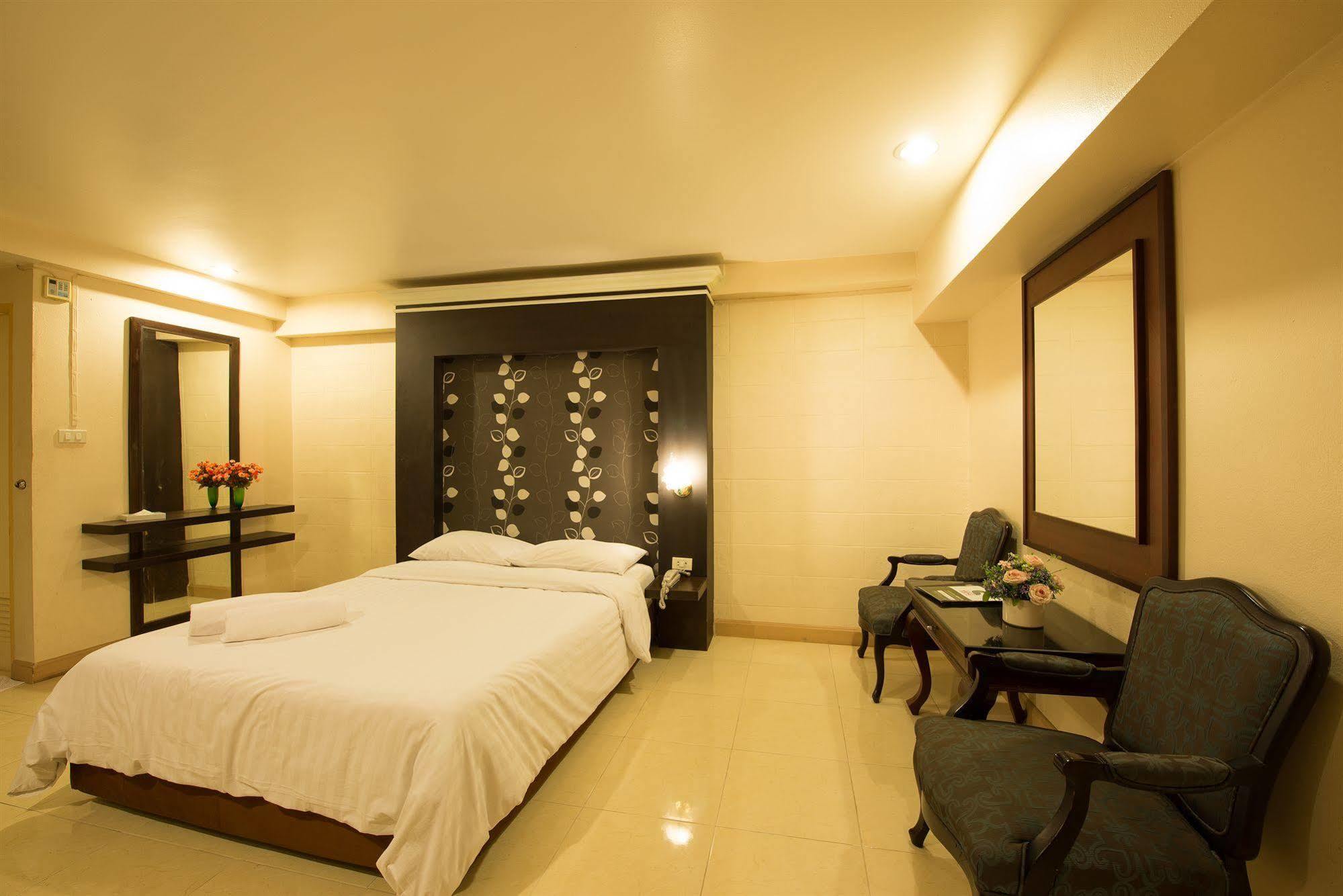 Synsiri 3 Ladprao 83 Apartamento