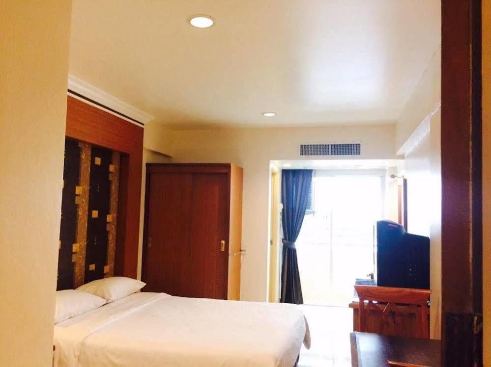 Synsiri 3 Ladprao 83 Apartamento *